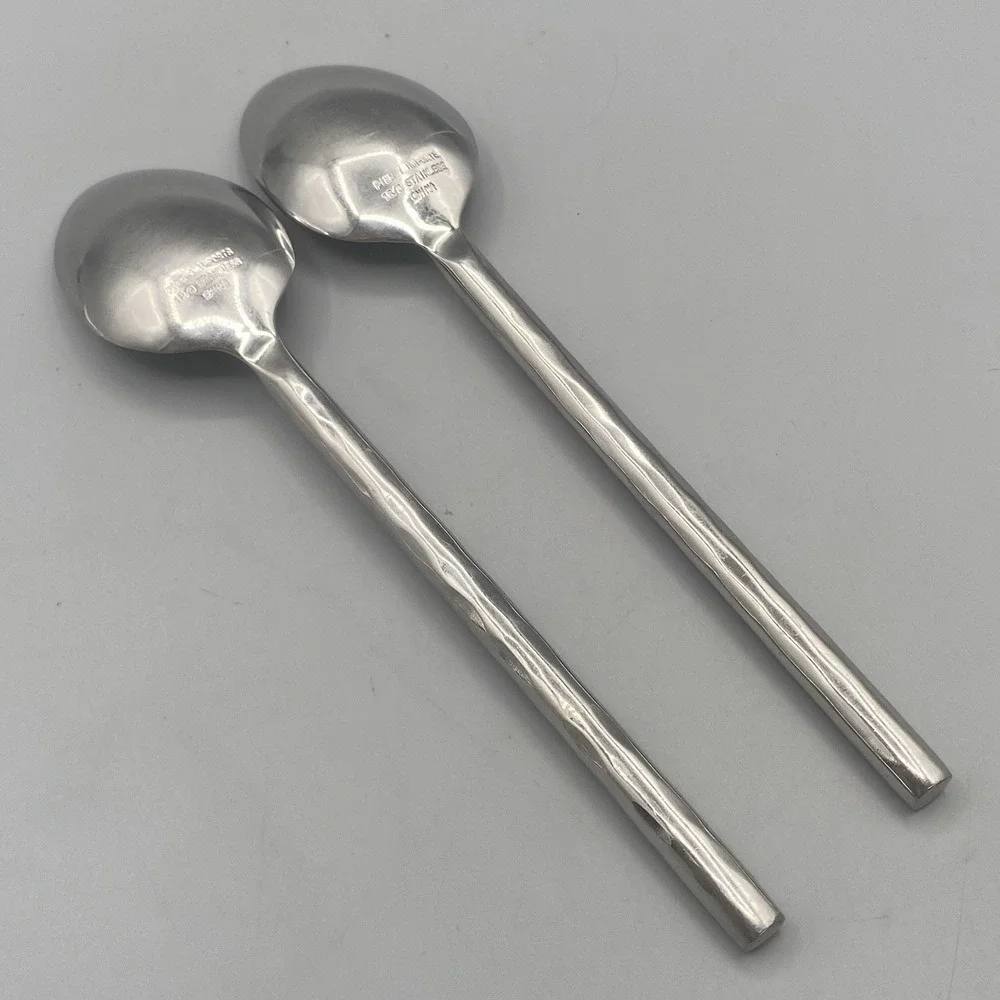 Pier One PII16 Oval SOUP SPOONS Hammered Glossy China 18/8 Stainless Place Table